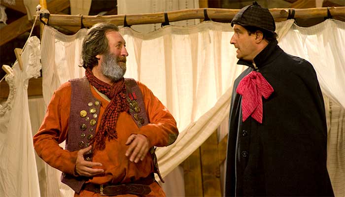 Veselé paničky windsorské, Bolek Polívka (Falstaff), Jaromír Dulava (Brouzdal), zdroj: © AGENTURA SCHOK, foto: Viktor Kronbauer Veselé paničky windsorské, Bolek Polívka (Falstaff), Jaromír Dulava (Brouzdal), zdroj: © AGENTURA SCHOK, foto: Viktor Kronbauer